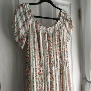 NWOT Cute Floral Dress